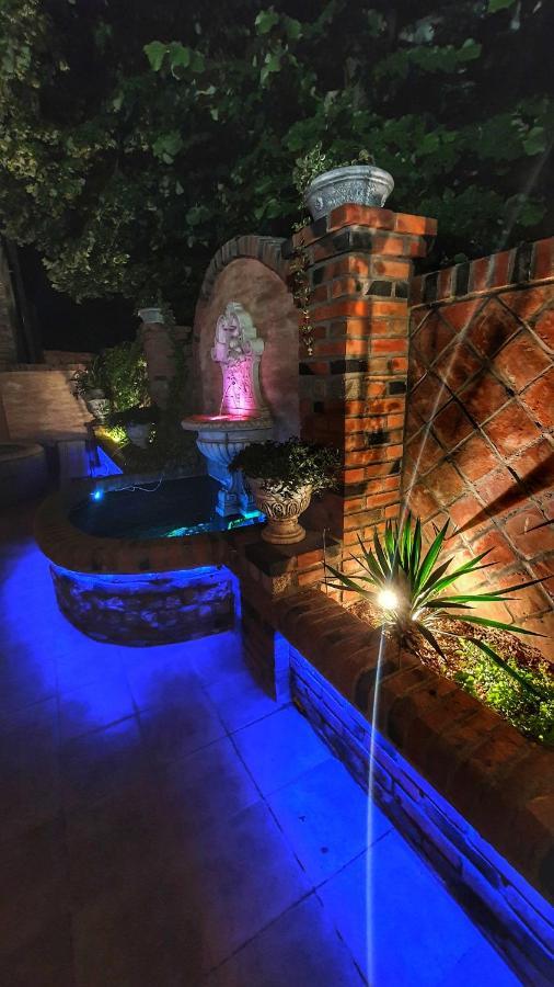 Castello Inn Smederevska Palanka المظهر الخارجي الصورة