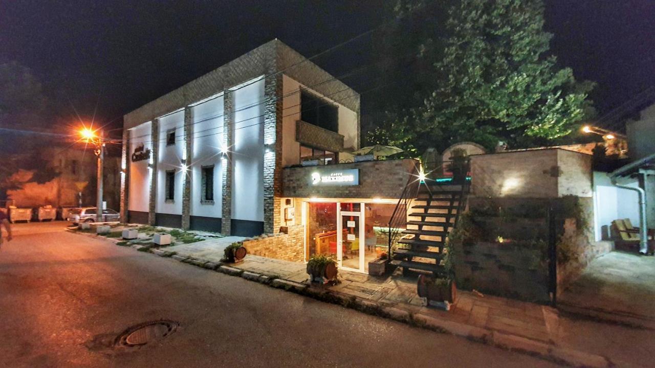 Castello Inn Smederevska Palanka المظهر الخارجي الصورة